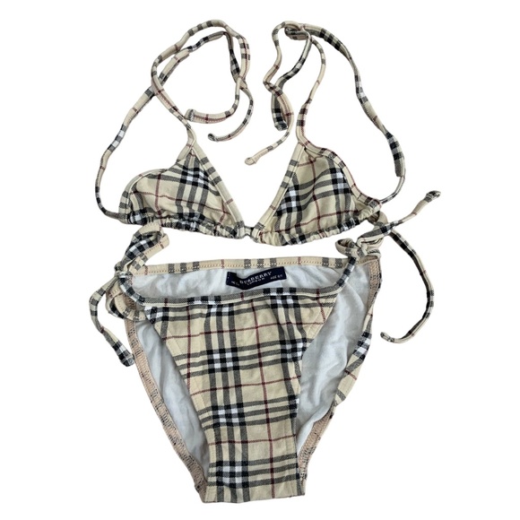 BURBERRY  KIDS BIKINI SIZE 6/7 with TRAVEL BAG BURBERRY PLAID - Picture 1 of 4